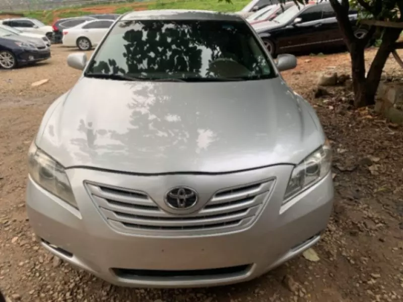 Toyota Camry   - 2007