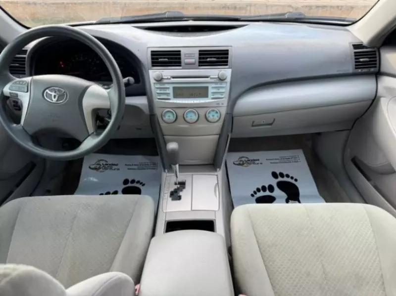 Toyota Camry   - 2009