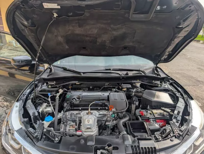 Honda Accord   - 2016