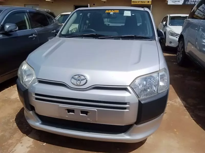 Toyota Probox    - 2016
