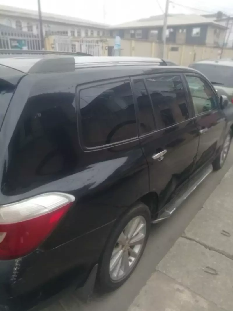 Toyota Highlander   - 2008