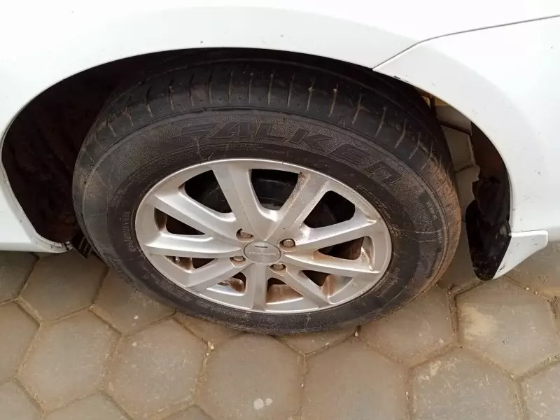 Toyota Fielder    - 2010