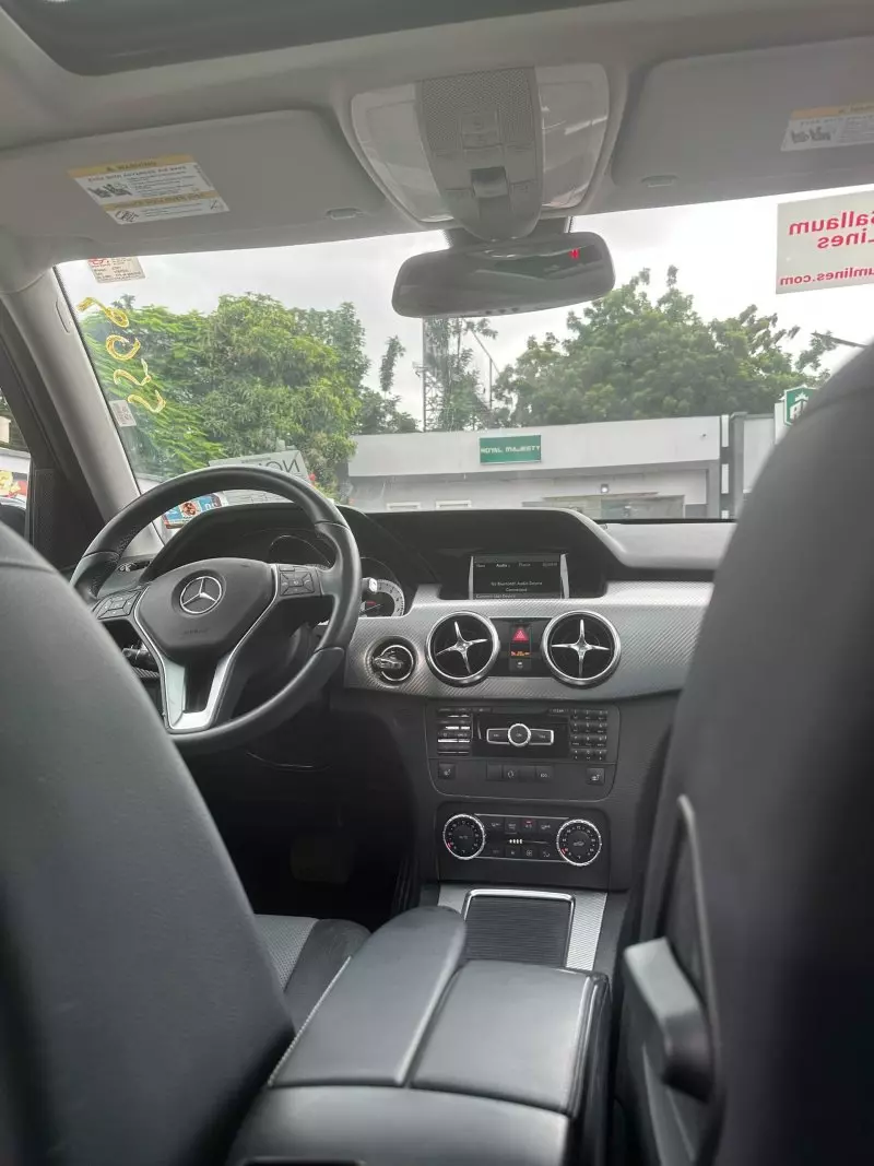 Mercedes-Benz GLK 350   - 2014