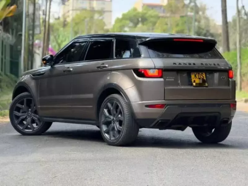 Land Rover Range Rover Evoque   - 2017