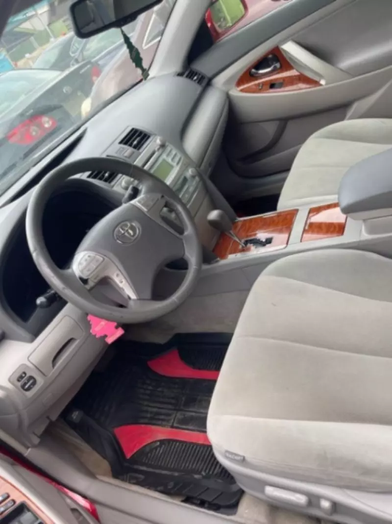 Toyota Camry   - 2008