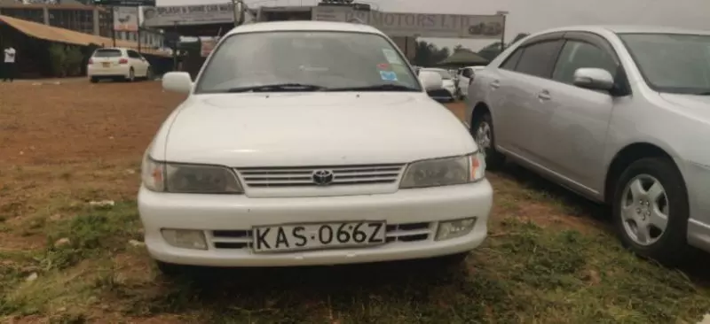 Toyota corolla   - 1999