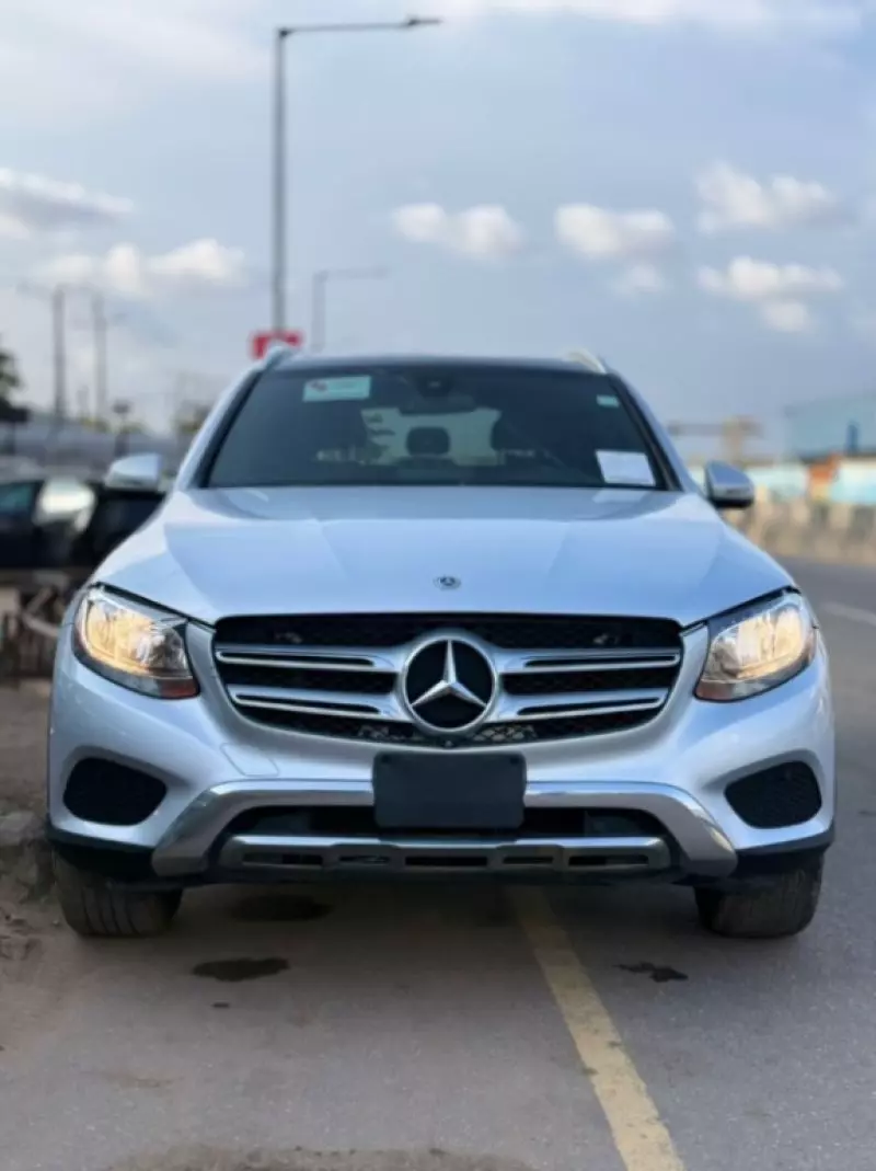 Mercedes-Benz GLC 300   - 2018