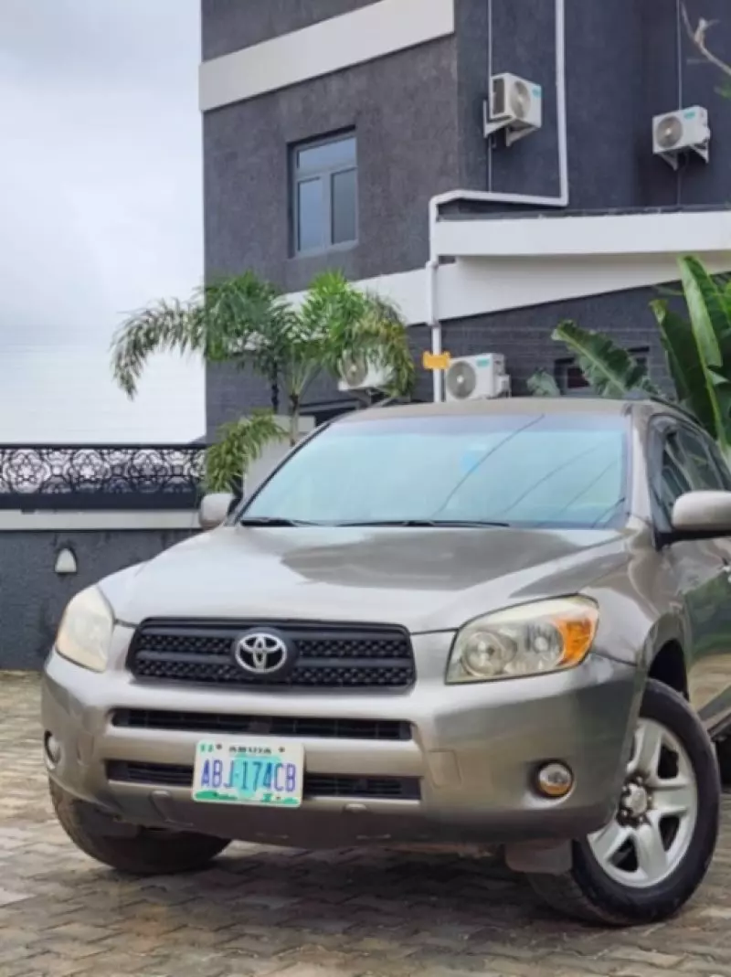 Toyota RAV 4   - 2008