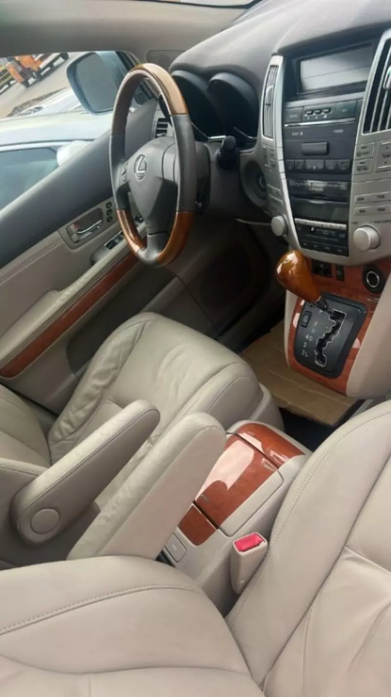 Lexus RX 330   - 2004