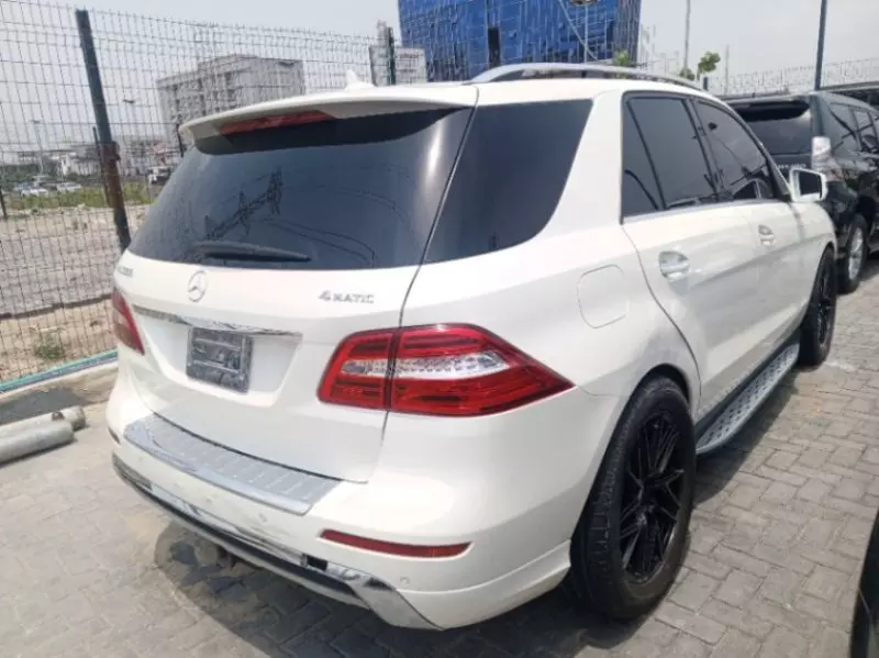 Mercedes-Benz ML-Class - 2015