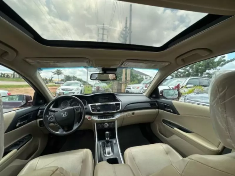 Honda Accord   - 2013