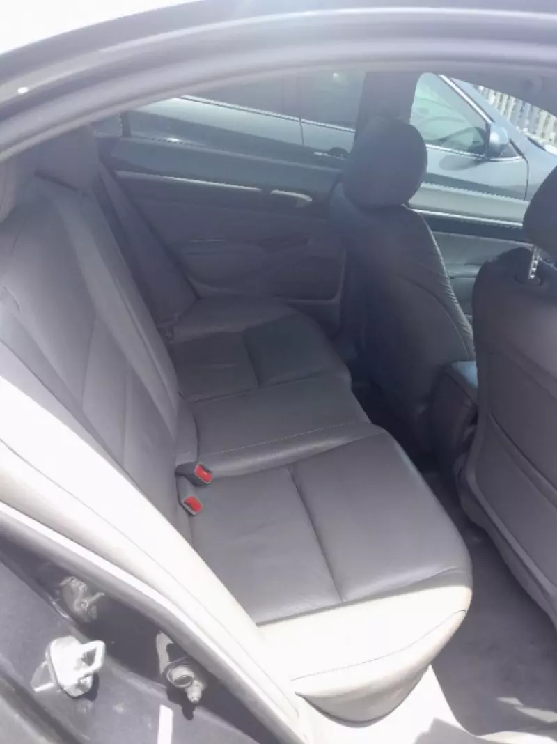 Honda Civic   - 2011