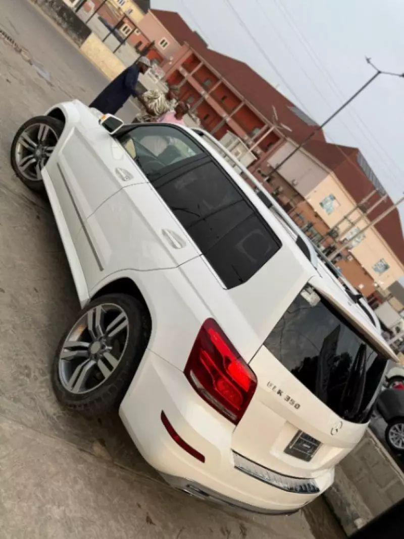 Mercedes-Benz GLK 350   - 2014