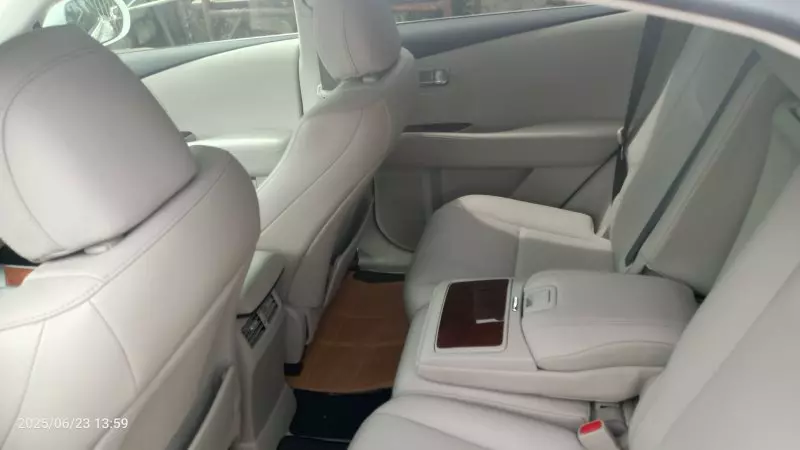 Lexus RX 350   - 2011