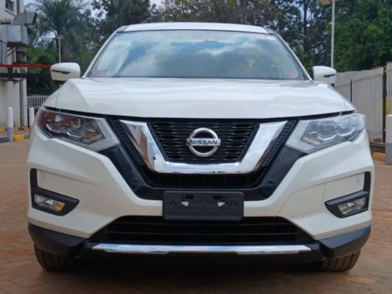 Nissan X-Trail   - 2018
