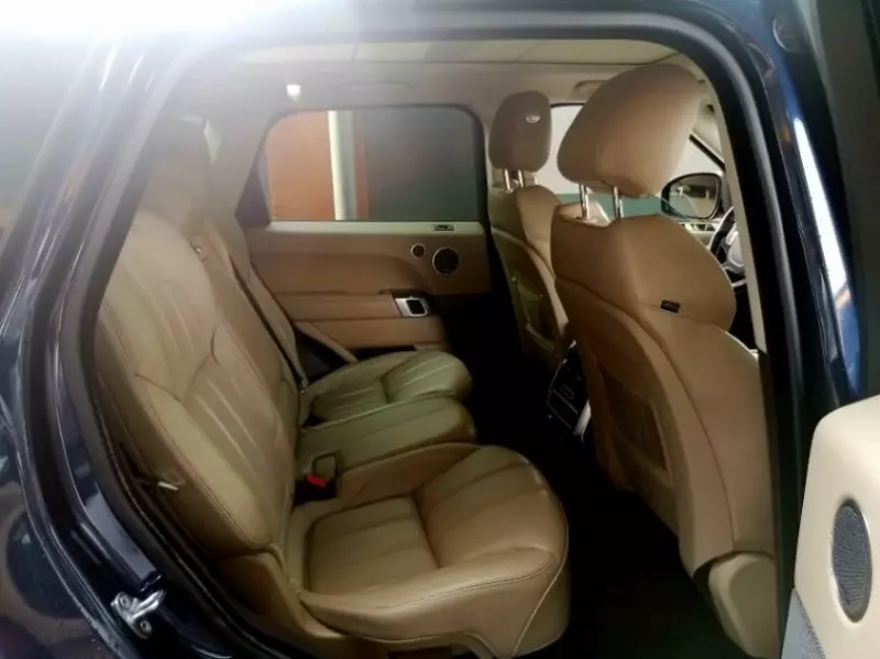 RANGE ROVER HSE LR4   - 2015