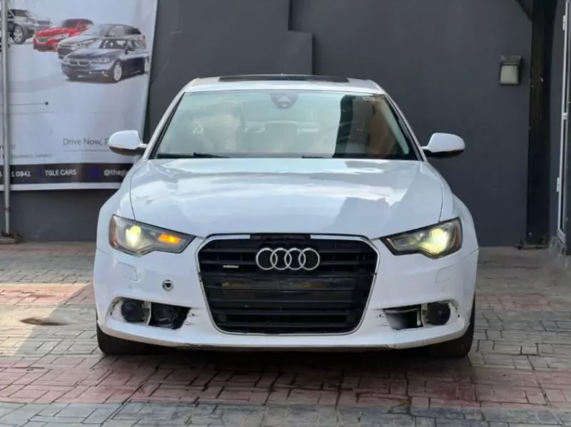 Audi A6   - 2012
