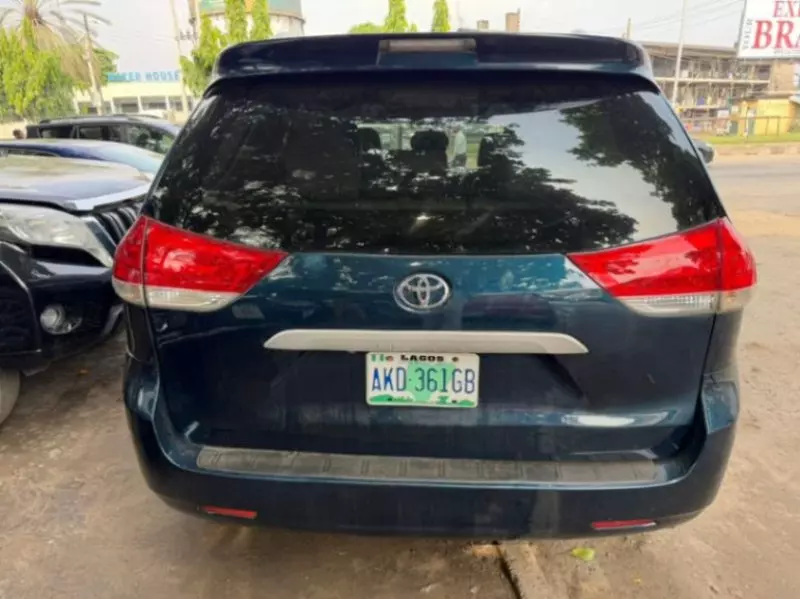 Toyota Sienna