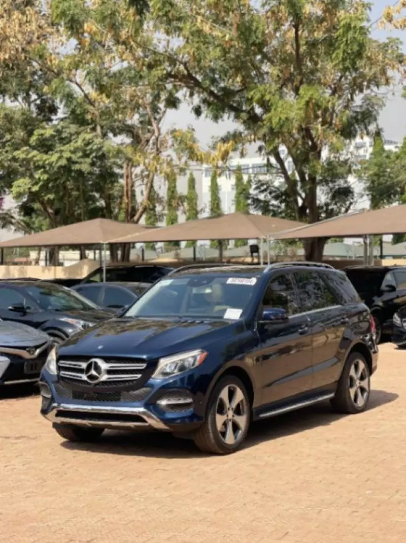 Mercedes-Benz GLE 350   - 2016