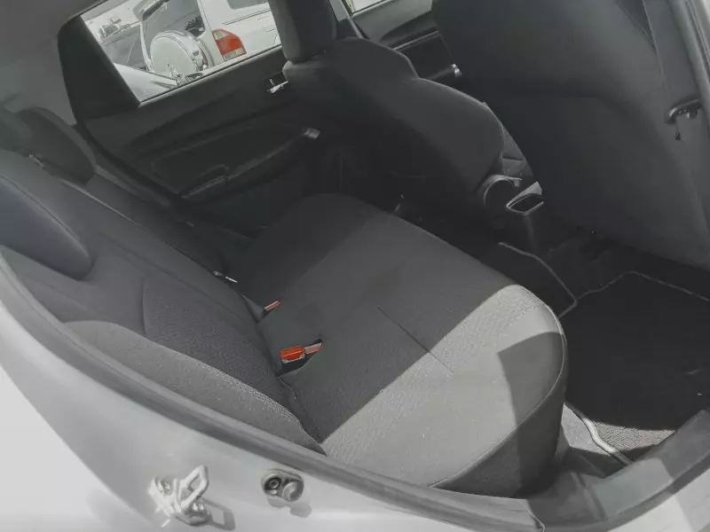 SUZUKI Swift   - 2016