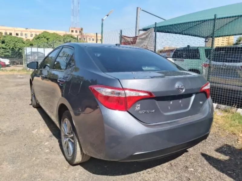 Toyota Corolla   - 2015