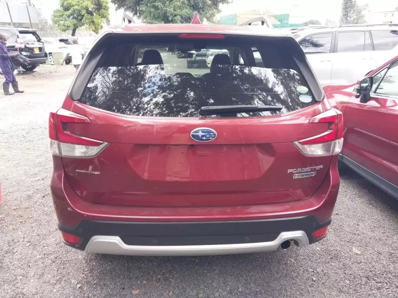 Subaru Forester   - 2018
