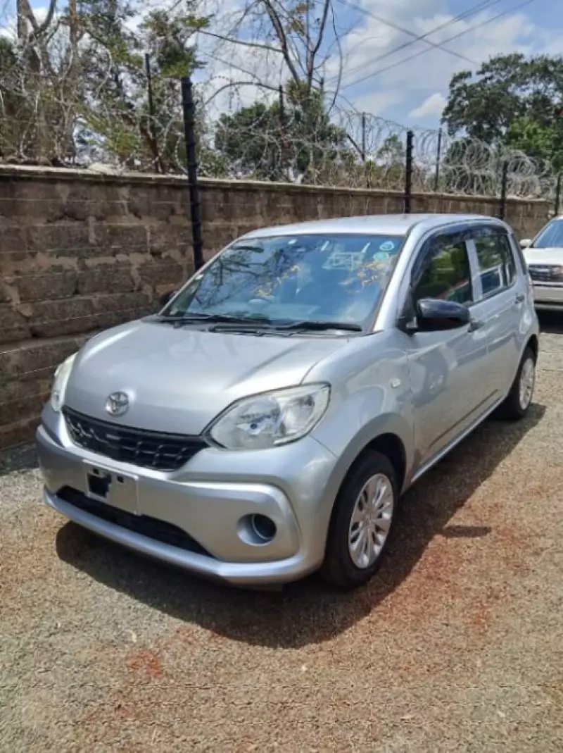 Toyota Passo   - 2017