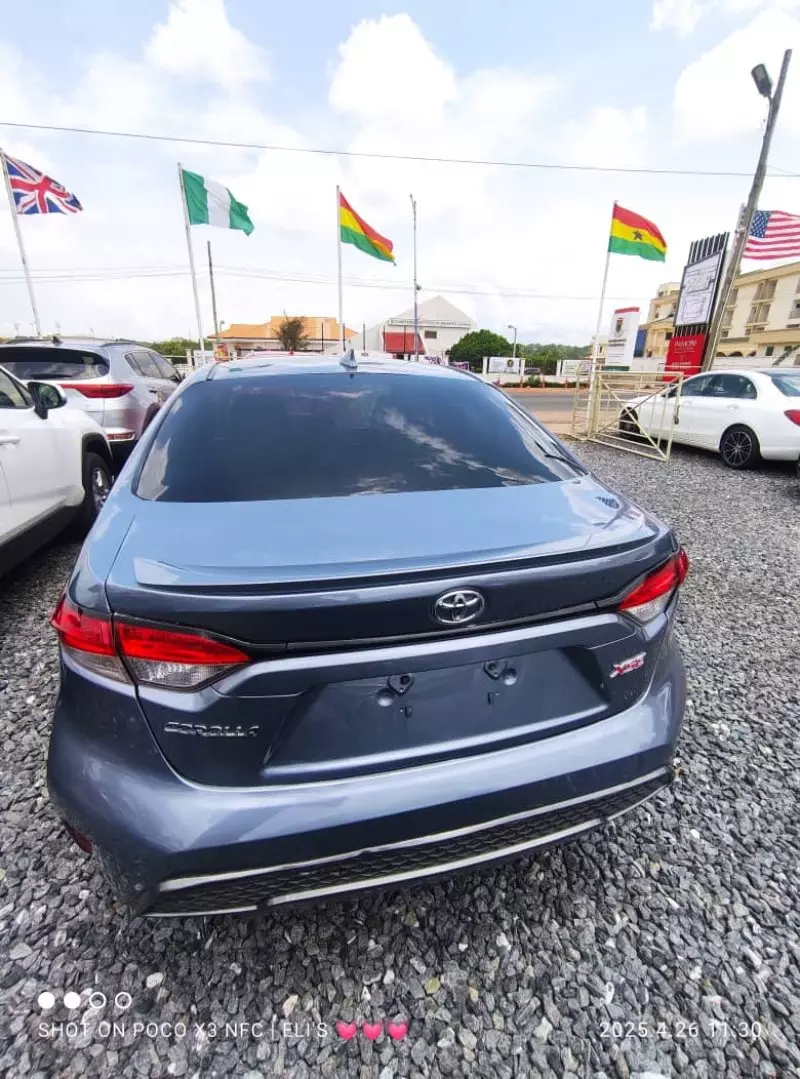 Toyota Corolla   - 2021