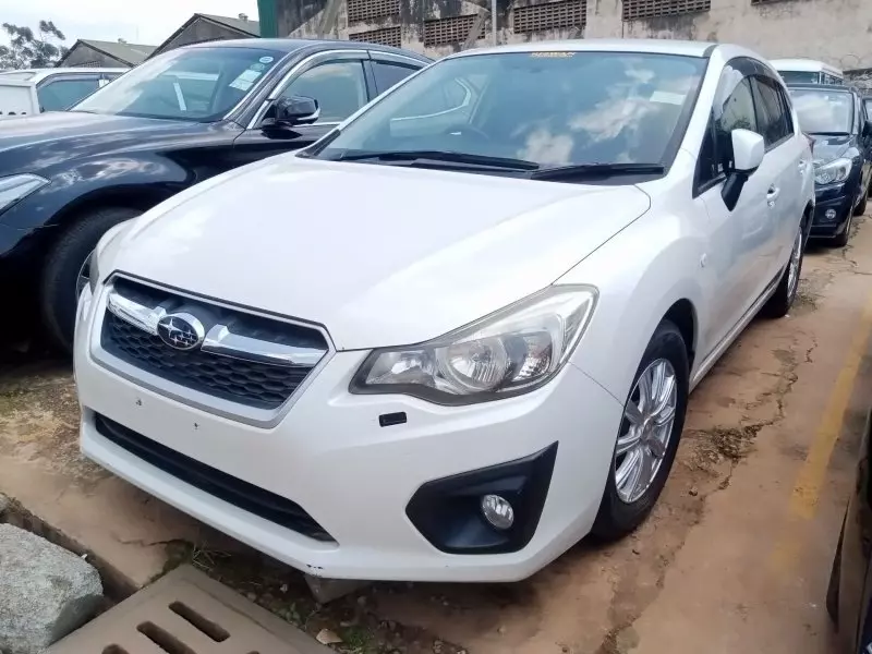 Subaru Impreza   - 2014
