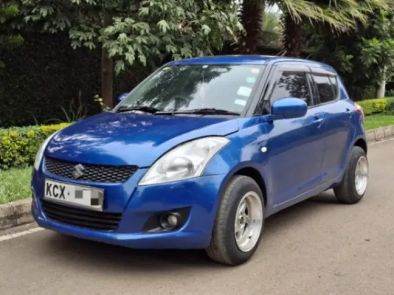 SUZUKI Swift   - 2012