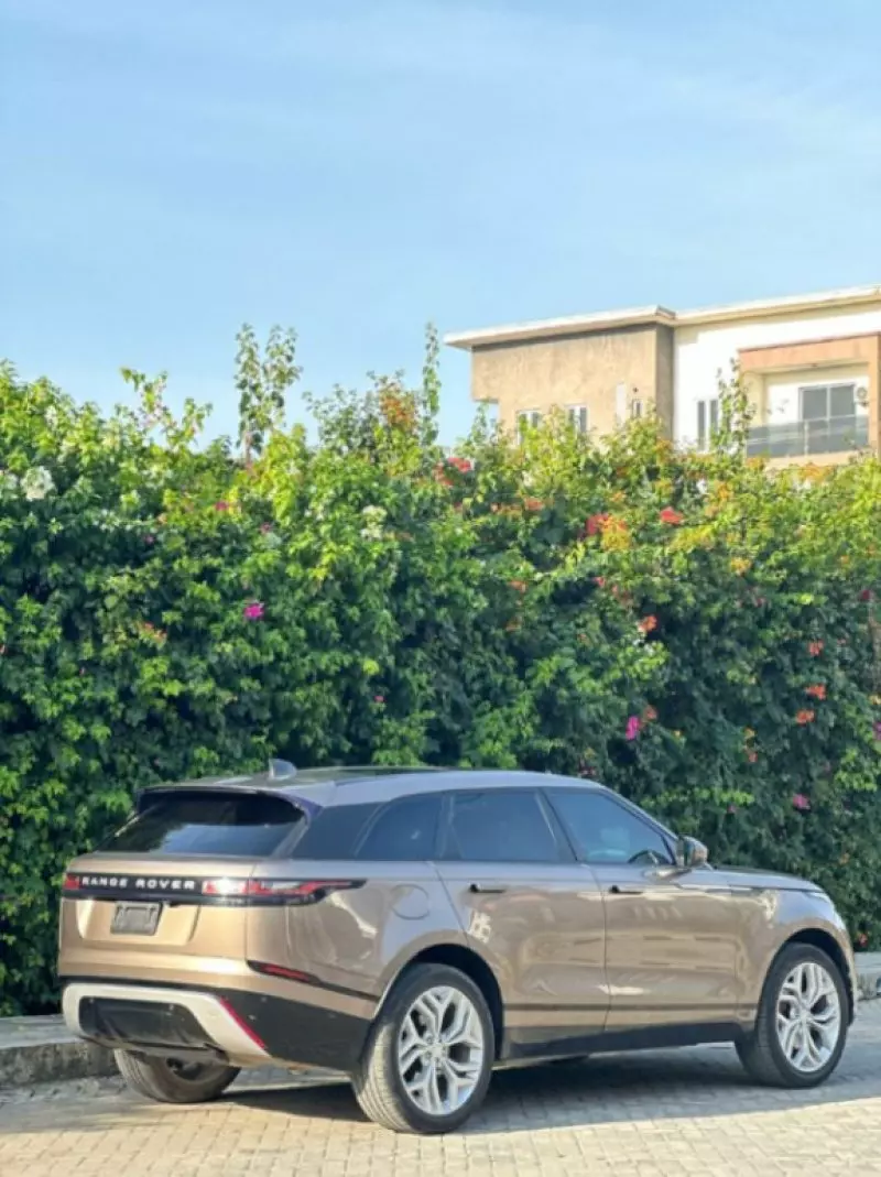Land Rover Range Rover Velar   - 2018