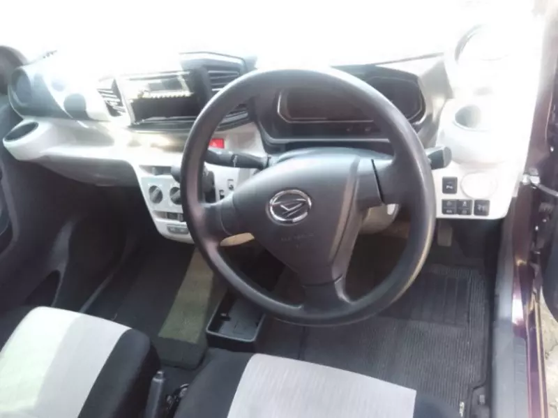 Daihatsu Mira    - 2017
