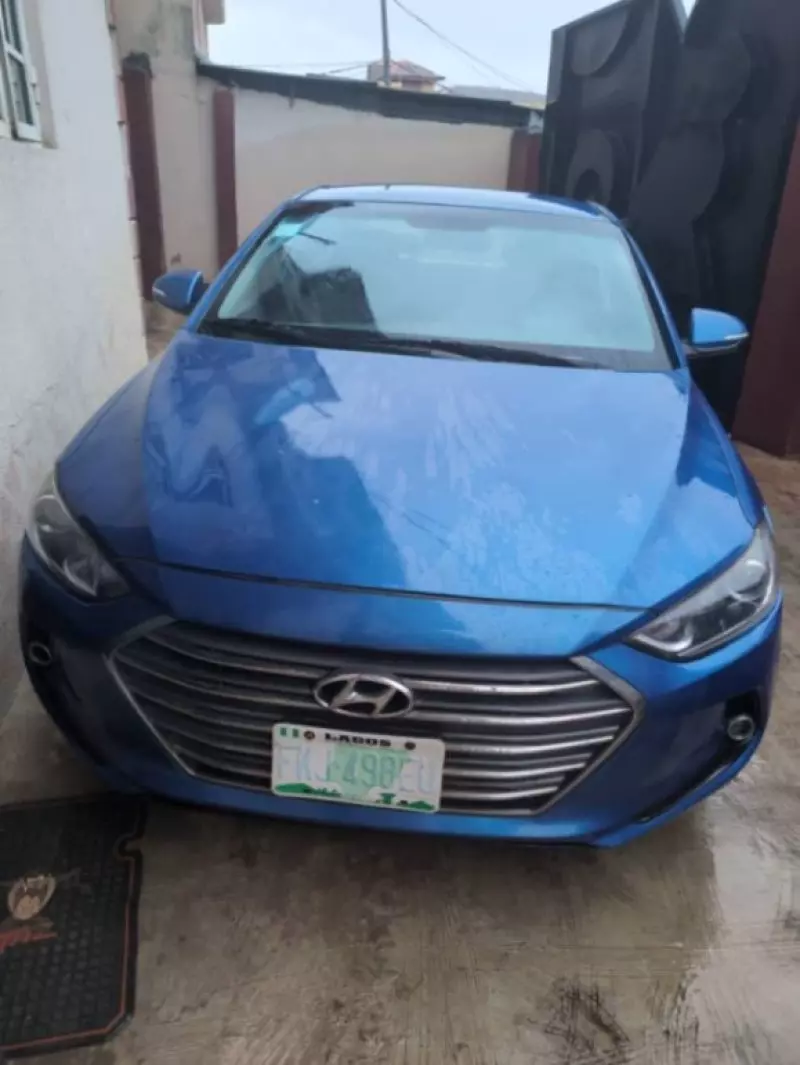 Hyundai Elantra   - 2017
