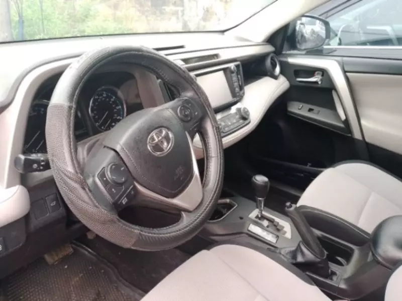 Toyota RAV 4   - 2016