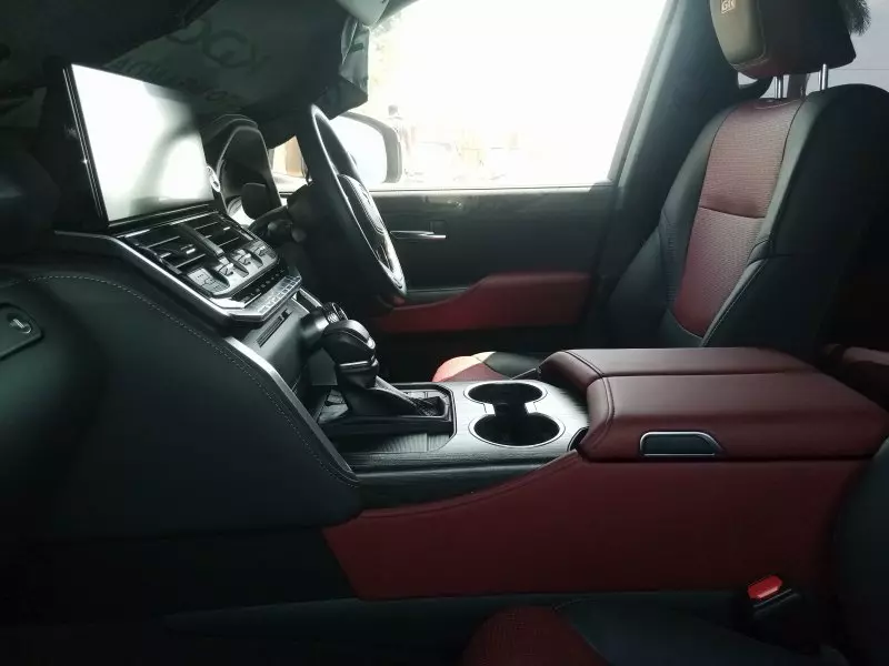 Toyota Land Cruiser   - 2023