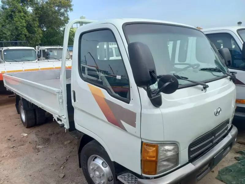 Hyundai Mighty   - 2004