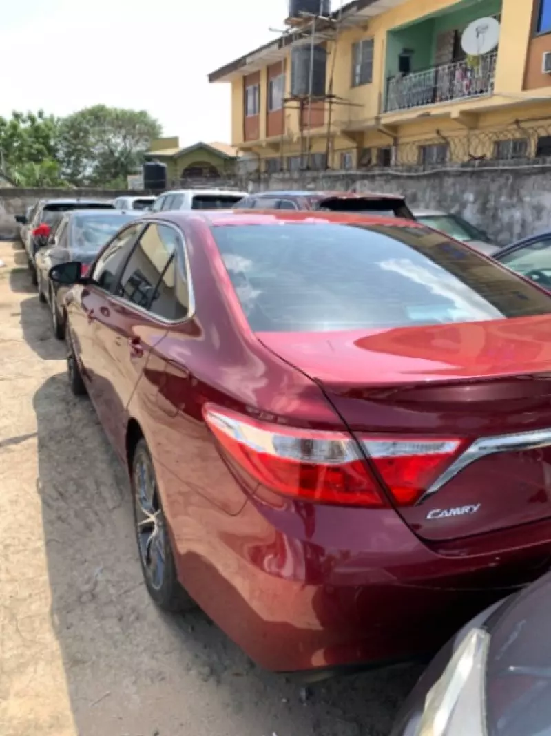 Toyota Camry   - 2017