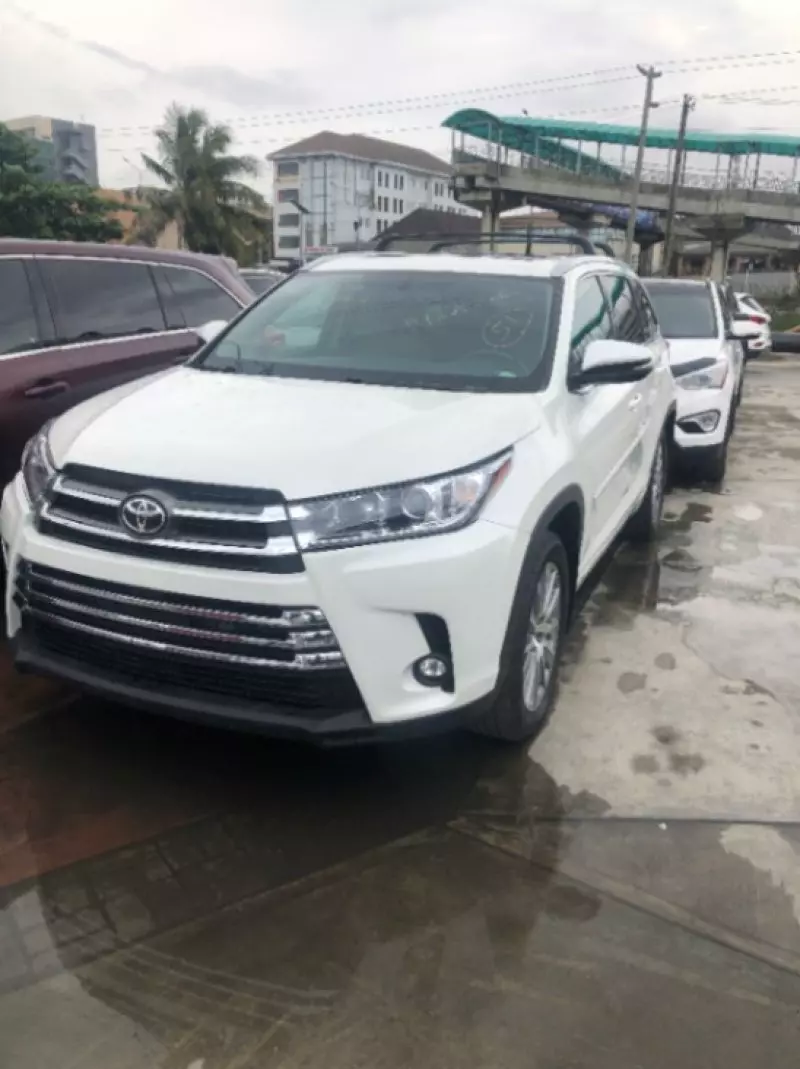 Toyota Highlander   - 2009