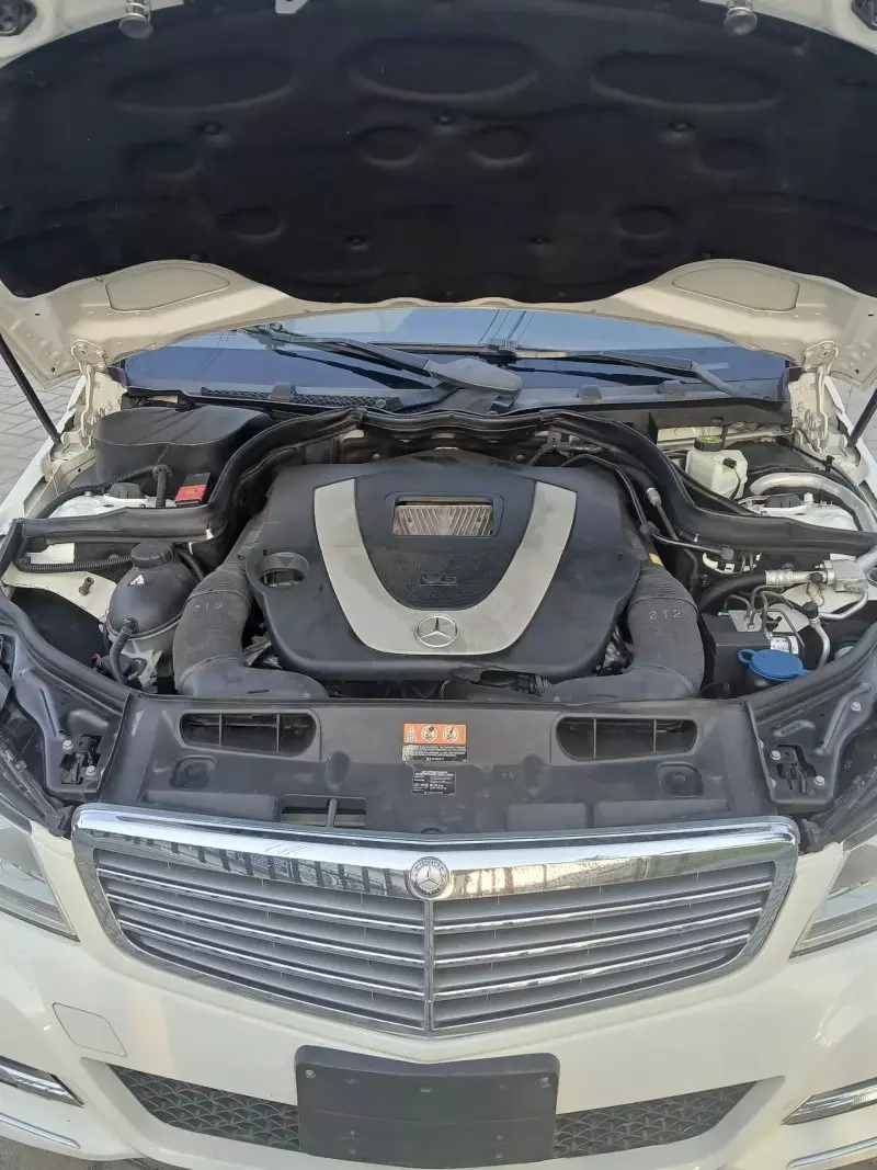 Mercedes-Benz C 300   - 2012