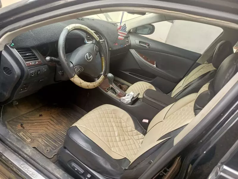 Lexus ES   - 2010