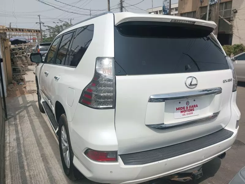 Lexus GX 460   - 2017