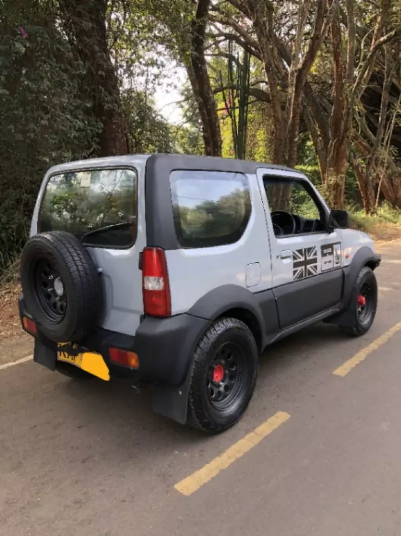 SUZUKI Jimny    - 2001