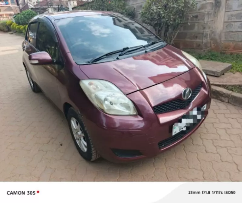 Toyota Vitz   - 2010
