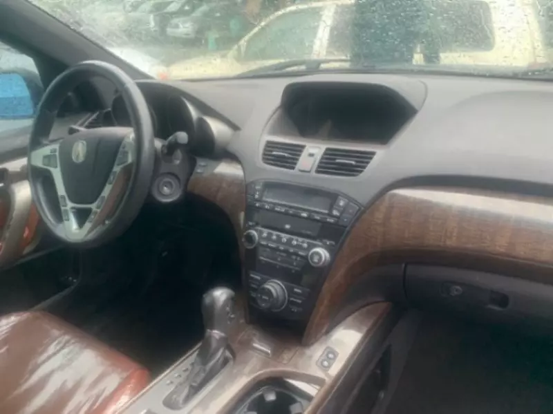 Acura MDX   - 2011