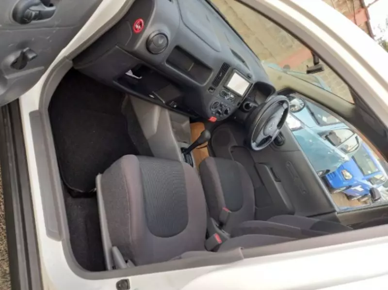 Mazda Familia    - 2016