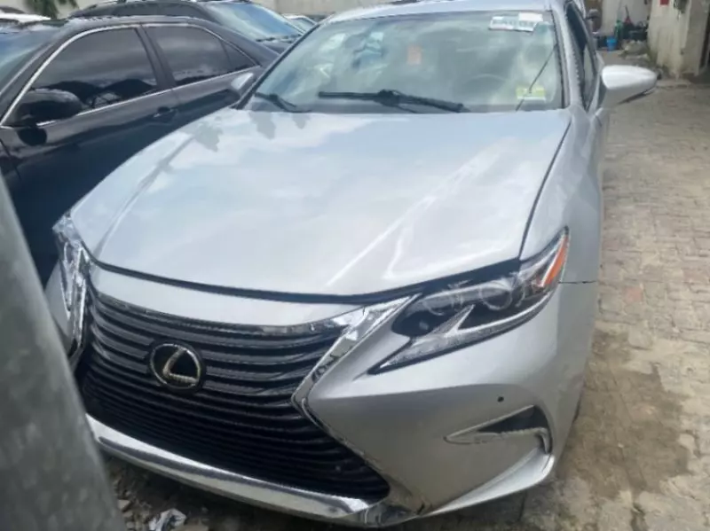Lexus ES 350   - 2013