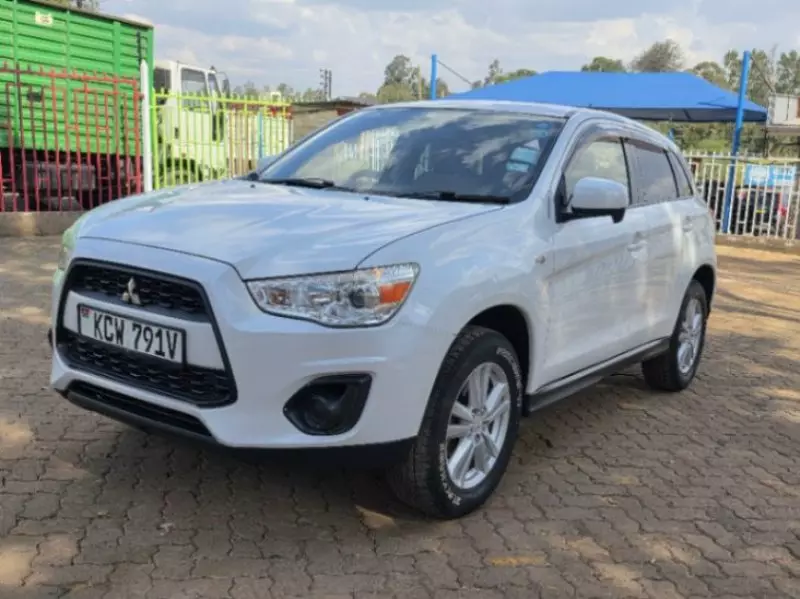 Mitsubishi RVR   - 2012