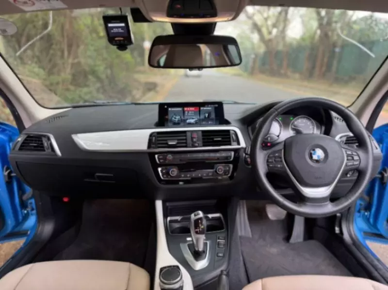 BMW 118i   - 2018