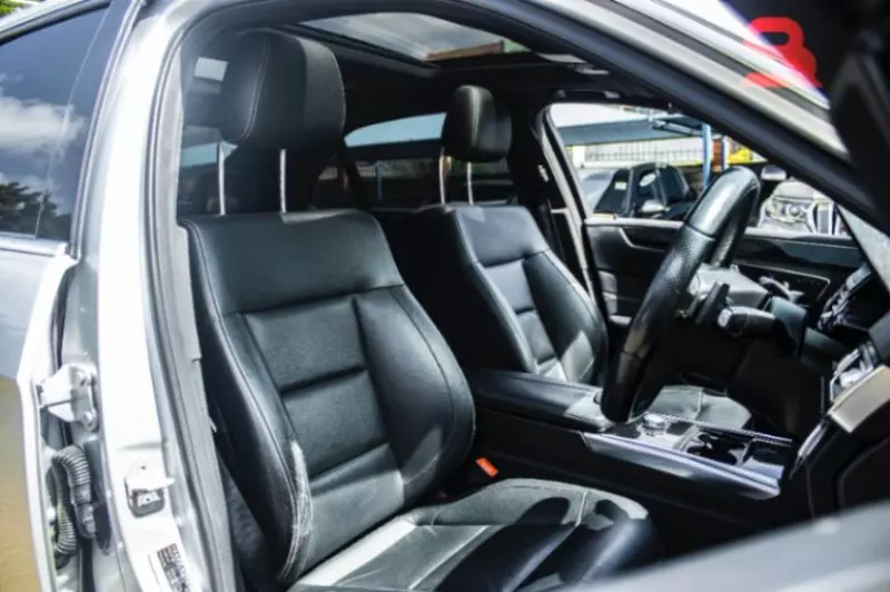 Mercedes-Benz E 250   - 2012