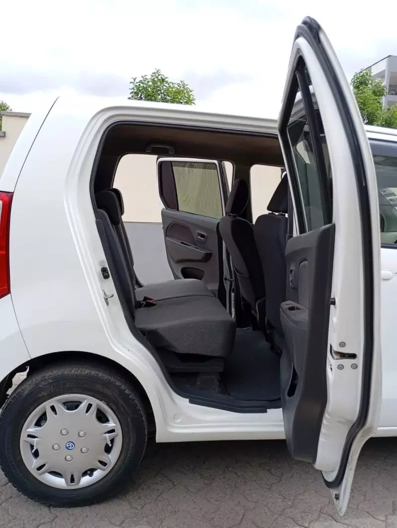 SUZUKI Wagon R   - 2015